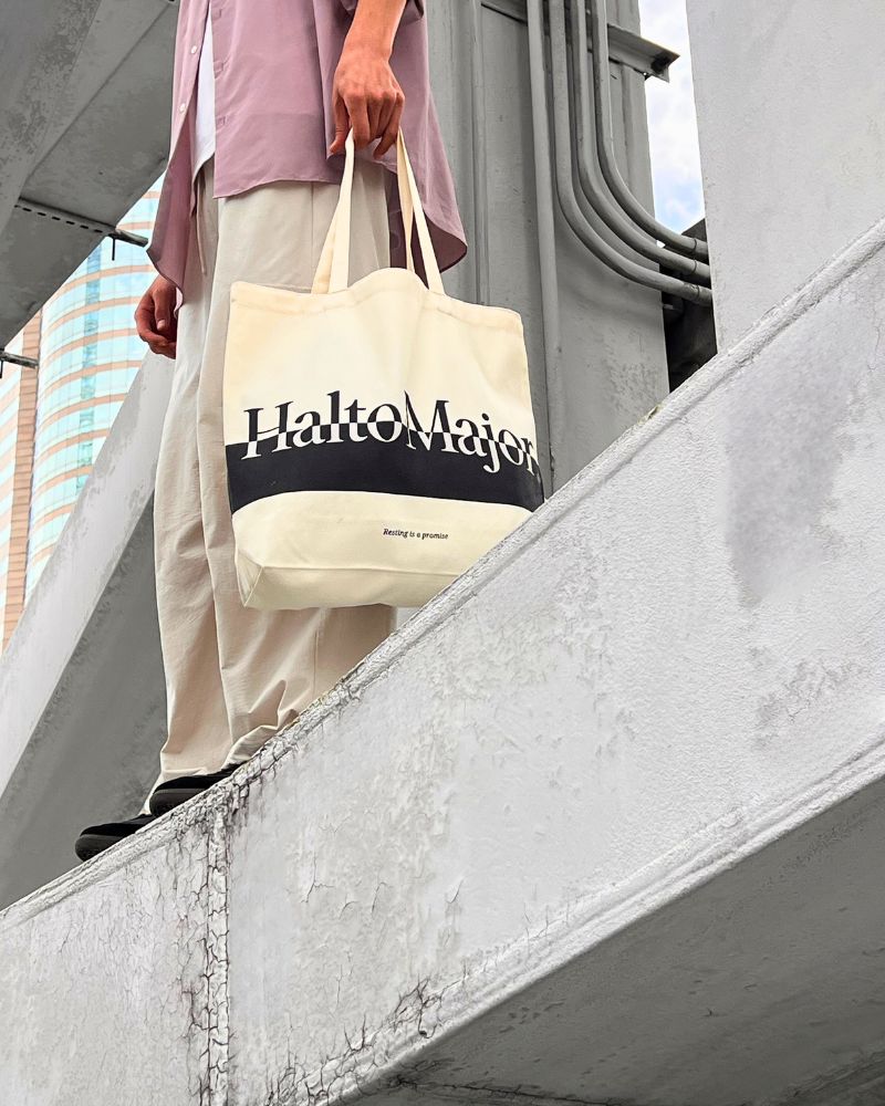 Halto Major Tote Bag